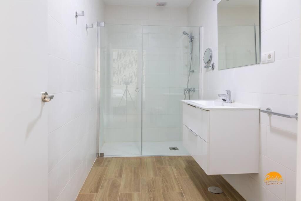 Mar De La Vina - Free Parking By Cadiz Time Apartment Bagian luar foto